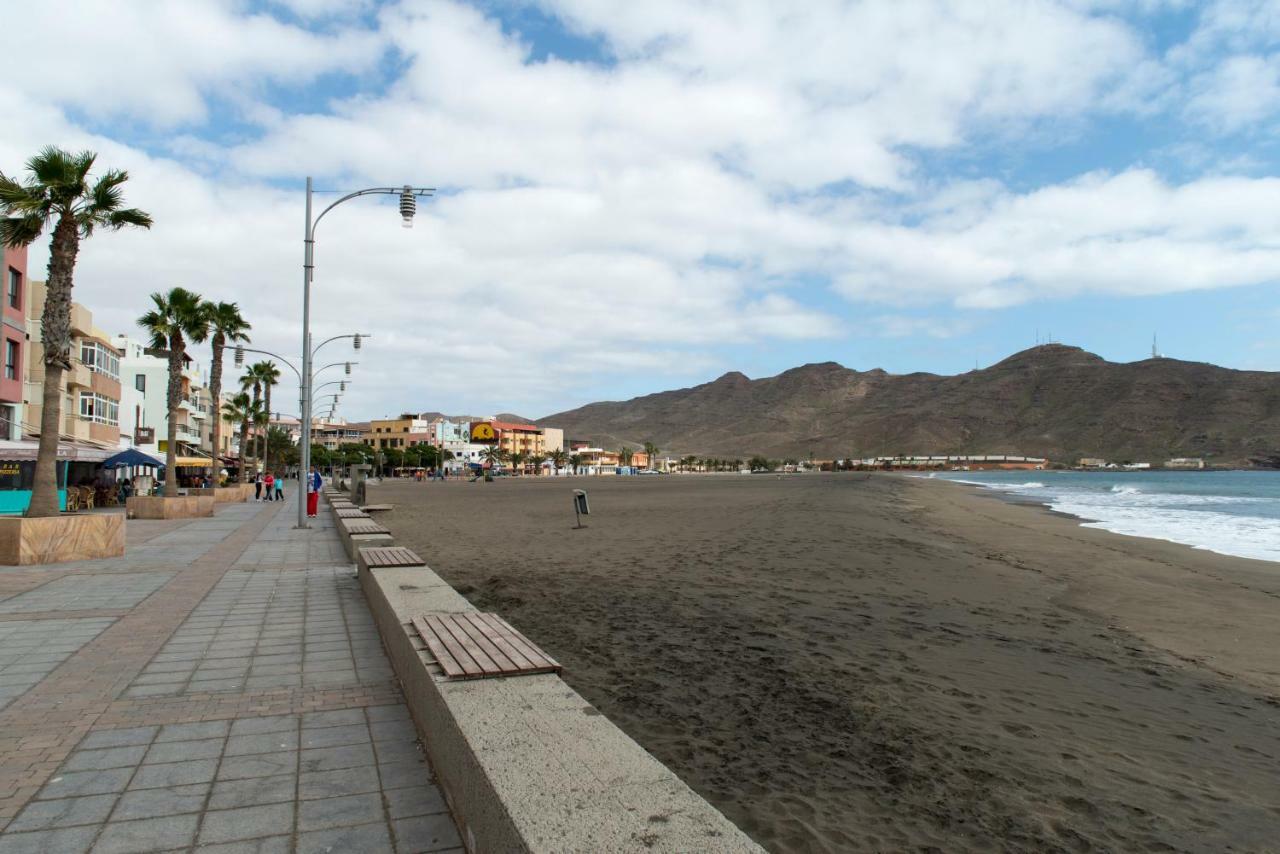 Apartamento ático Gran Tarajal Esterno foto